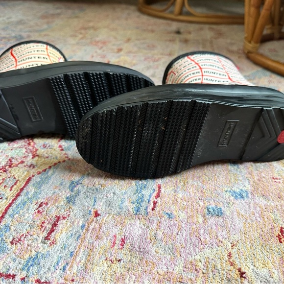 Hunter Play Sonic Logo Short Rainboots - Picture 4 of 7